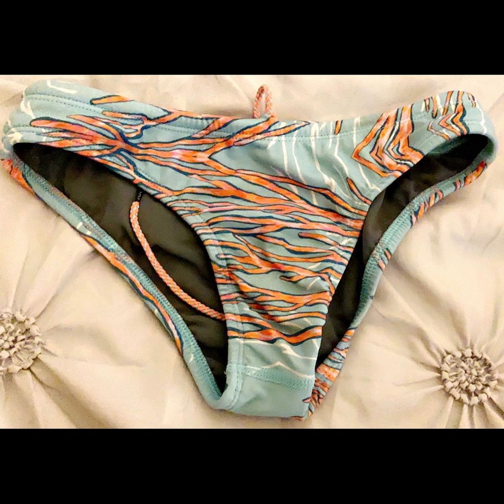 Jolyn bikini bottom